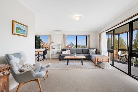 Photo of property in 2/42 Cromdale Avenue, Highland Park, Auckland, 2010