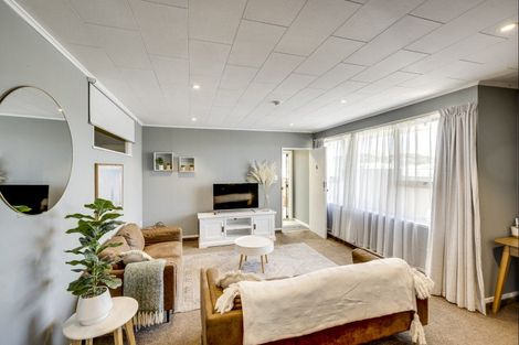 Photo of property in 4/8 Lee Road, Taradale, Napier, 4112