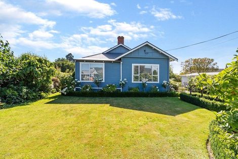 Photo of property in 12 Parsonage Road, Waimate, 7924