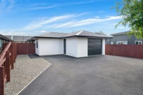 Photo of property in 75c Vivian Street, Burwood, Christchurch, 8083