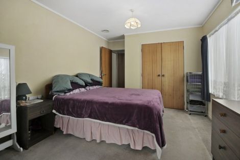 Photo of property in 13 Sharivari Place, Conifer Grove, Takanini, 2112