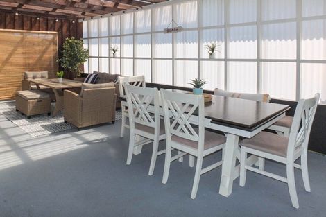 Photo of property in 1 Andresen Street, Foxton Beach, Foxton, 4815