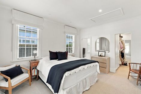 Photo of property in 33 Hawkesbury Avenue, St Albans, Christchurch, 8014