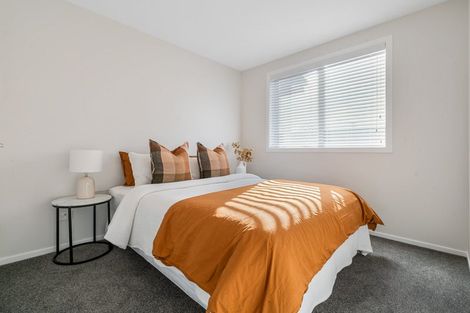 Photo of property in 36 Metoriti Crescent, Karaka, 2124