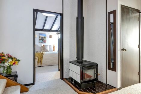 Photo of property in 4 Mizzen Place, Whitby, Porirua, 5024