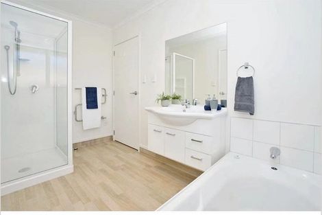 Photo of property in 53 Dey Street, Hamilton East, Hamilton, 3216