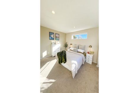 Photo of property in 3/118a Sawyers Arms Road, Northcote, Christchurch, 8052