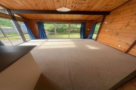 Photo of property in 3/89 Pinehaven Road, Pinehaven, Upper Hutt, 5019