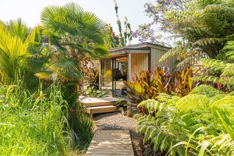 Photo of property in 35b Cuvier Crescent, Kuaotunu West, Whitianga, 3592