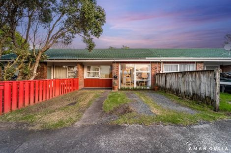 Photo of property in 2/53 Margan Avenue, New Lynn, Auckland, 0600
