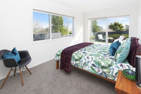 Photo of property in 2/8 Gills Road, Bucklands Beach, Auckland, 2014