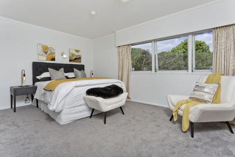 Photo of property in 28 Northumberland Avenue, Belmont, Auckland, 0622