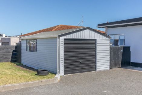 Photo of property in 51a Matai Street, Castlecliff, Whanganui, 4501