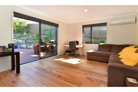 Photo of property in 38 Otanerua Road, Hatfields Beach, Orewa, 0931