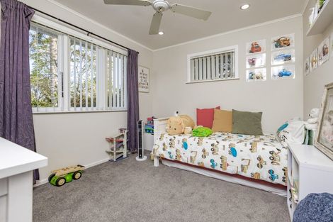 Photo of property in 15 Sheehan Avenue, Papakura, 2110
