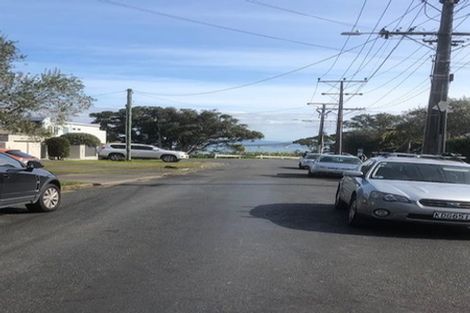 Photo of property in 80 Ngataringa Road, Devonport, Auckland, 0624