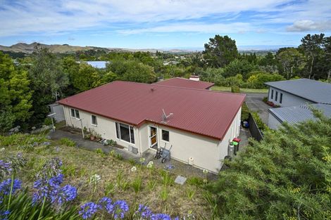 Photo of property in 16 Hikanui Drive, Havelock North, 4130