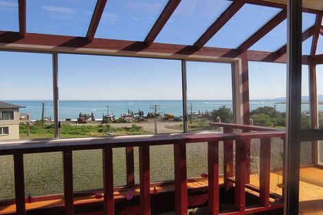 Photo of property in 8 Tilson Avenue, Cape Palliser, Pirinoa, 5772
