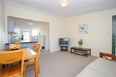 Photo of property in 2/5 Aranui Road, Mount Wellington, Auckland, 1060