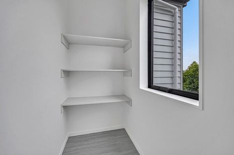 Photo of property in 10/15 Crayford Street, Avondale, Auckland, 1026