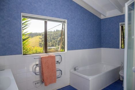 Photo of property in 1801 Russell Road, Helena Bay, Hikurangi, 0184