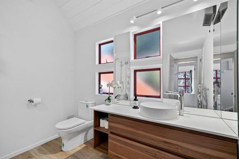 Photo of property in 8b Kiely Lane, Queenstown, 9300