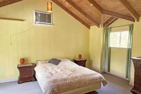 Photo of property in 92 Frost Road, Leigh, Warkworth, 0985