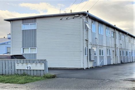 Photo of property in 4/93 Randwick Crescent, Moera, Lower Hutt, 5010