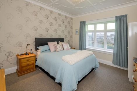 Photo of property in 35 Mckenzie Street, Levin, 5510