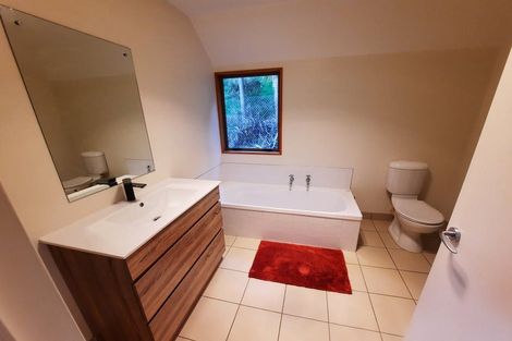 Photo of property in 22 Gilmour Terrace, Lyttelton, 8082