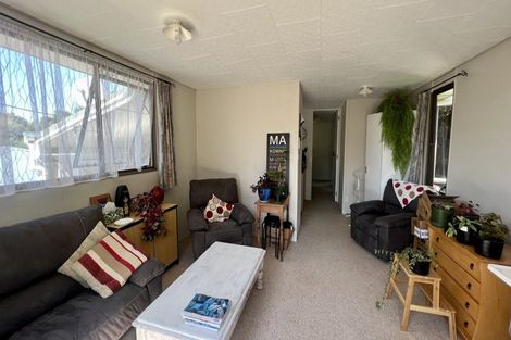 Photo of property in 2a Kiwi Avenue, Maunu, Whangarei, 0110