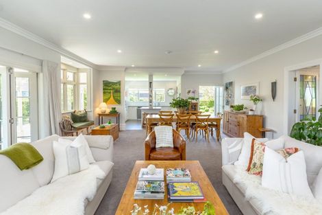 Photo of property in 16 Orchard Road, Greytown, 5712