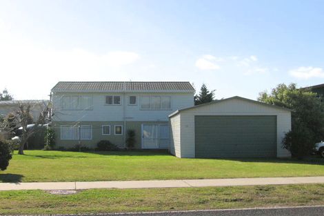 Photo of property in 75 Captain Cook Road, Cooks Beach, Whitianga, 3591