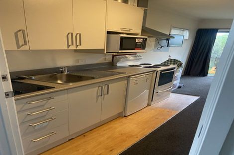 Photo of property in 2/54 May Street, Hamilton East, Hamilton, 3216