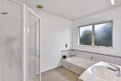 Photo of property in 114d Arawhata Road, Paraparaumu, 5032