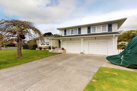 Photo of property in 1 Byrd Street, Levin, 5510