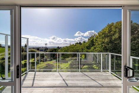 Photo of property in 6 Rowe Road, Ohauiti, Tauranga, 3173