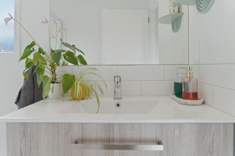 Photo of property in 14 Empire Crescent, Papamoa, 3118