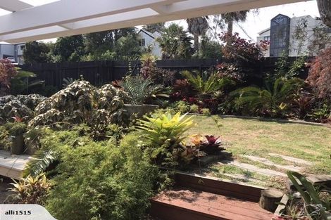 Photo of property in 39 Langton Road, Stanmore Bay, Whangaparaoa, 0932