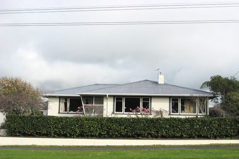 Photo of property in 203 Omata Road, Spotswood, New Plymouth, 4310