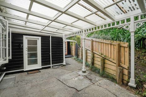 Photo of property in 7 Asquith Terrace, Brooklyn, Wellington, 6021