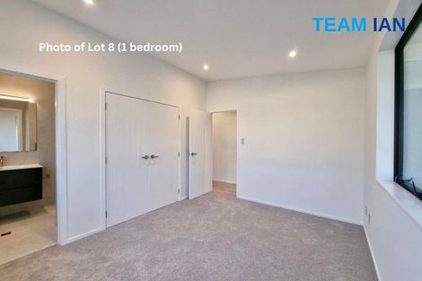 Photo of property in 8/18 Sylvan Crescent, Te Atatu South, Auckland, 0610