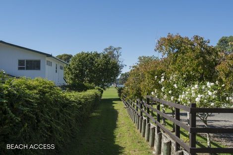 Photo of property in 25 Harbour View Road, Omokoroa, 3114