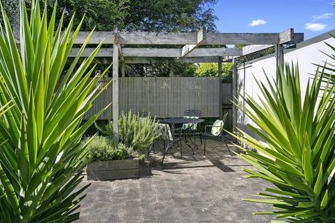 Photo of property in 45 Byron Street, Leamington, Cambridge, 3432