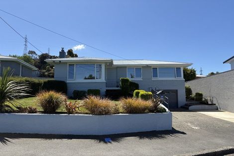 Photo of property in 25 Gilkison Street, Halfway Bush, Dunedin, 9010