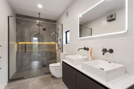 Photo of property in 70 Idris Road, Fendalton, Christchurch, 8052