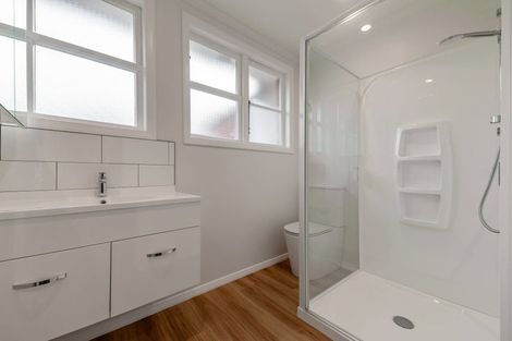 Photo of property in 2 Newbury Street, Awapuni, Palmerston North, 4412
