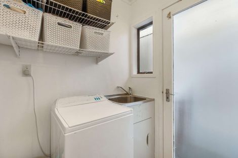 Photo of property in 2/3 Eagle Place, Red Beach, 0932