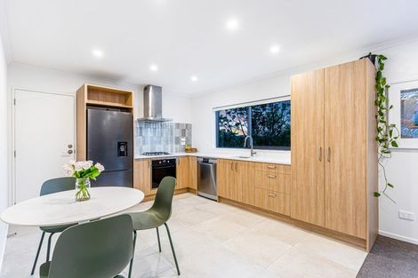 Photo of property in 100 Upper Harbour Drive, Greenhithe, Auckland, 0632