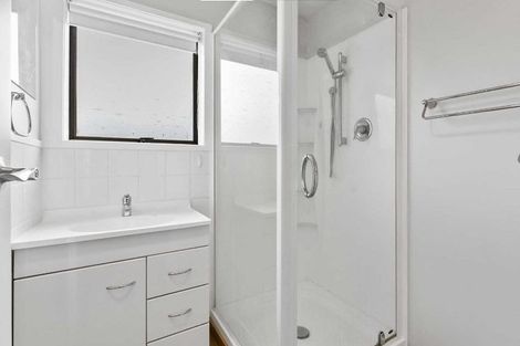 Photo of property in 15 Tangelo Place, Bucklands Beach, Auckland, 2012